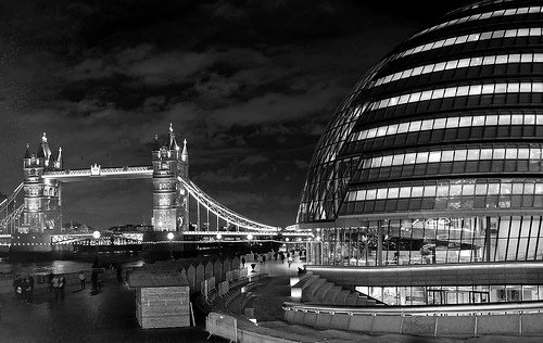 London city hall photo