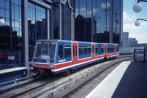 Vlaky DLR